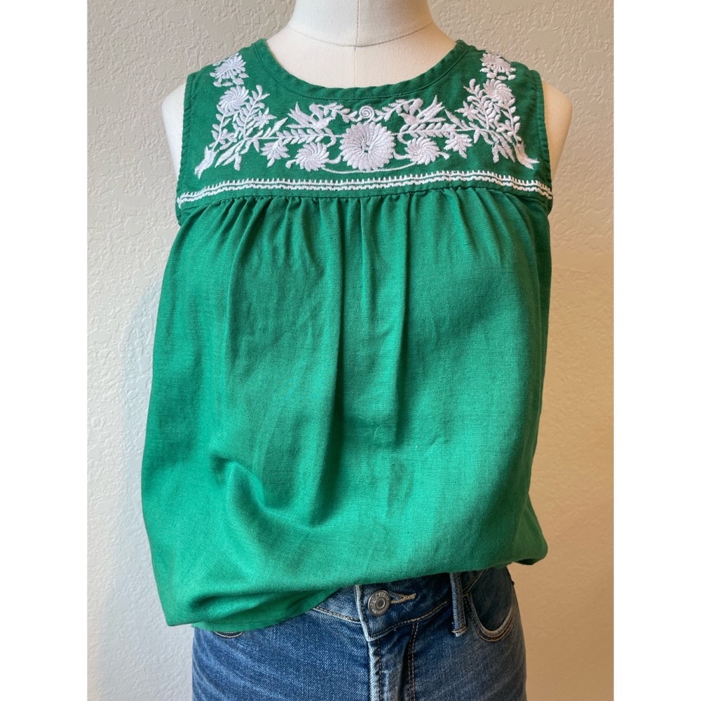 J. Crew Green Embroidered Blouse Size 4 Linen and Cotten blend